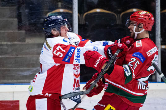 Västerviks Alfred Barklund och Modos Sam Vigneault
