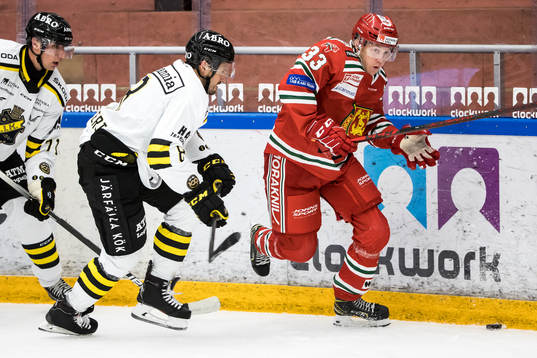 AIKs Daniel Torgersson och AIKs Alexander Deilert och Moras
