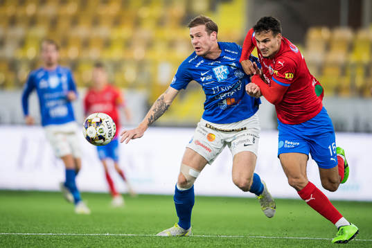 Norrbys Nicklas Savolainen och Helsingborgs Assad Al Hamlawi