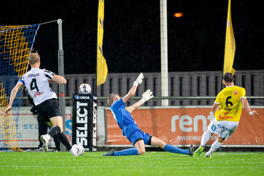 Falkenbergs Anton Wede gör 1-0