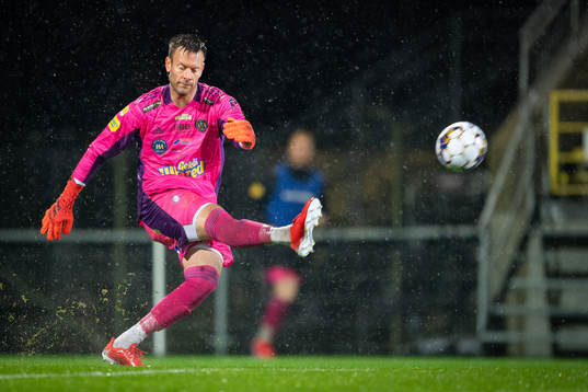 Falkenbergs målvakt Viktor Noring
