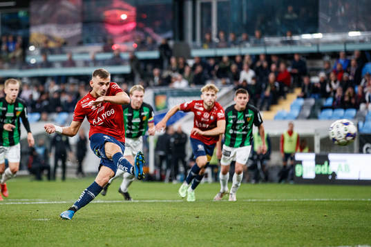 Örgrytes Ajdin Zeljkovic gör 0-1 på straffspark