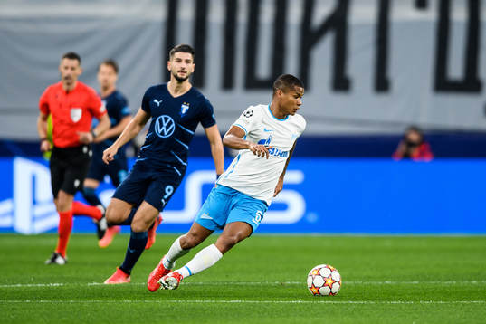 Wilmar Barrios of Zenit and Antonio Colak of Malmö FF