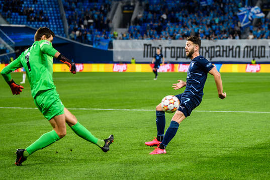 goalkeeper Stanislav Kritciuk of Zenit and Erdal Rakip of