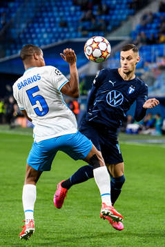 Wilmar Barrios of Zenit and Veljko Birmancevic of Malmö FF