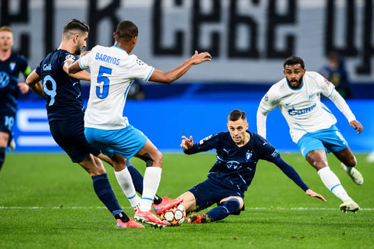 Antonio Colak and Veljko Birmancevic of Malmö FF against