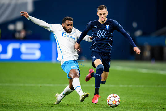 Wendel of Zenit and Veljko Birmancevic of Malmö FF