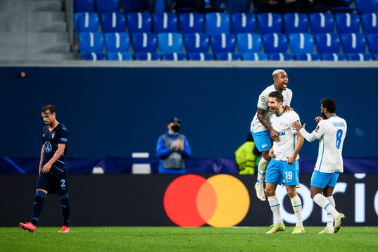 Malcom and Aleksei Sutormin of Zenit celebrate