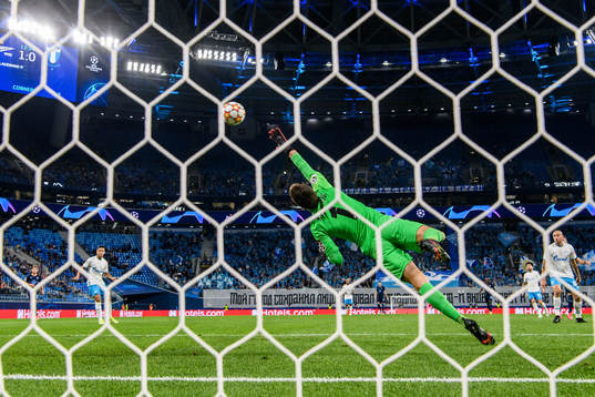 goalkeeper Stanislav Kritciuk of Zenit