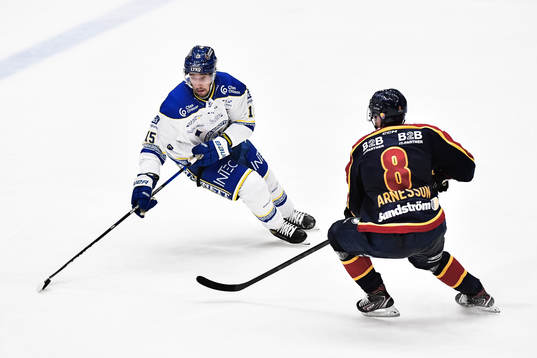 Leksands Max Veronneau och Djurgårdens Linus Arnesson