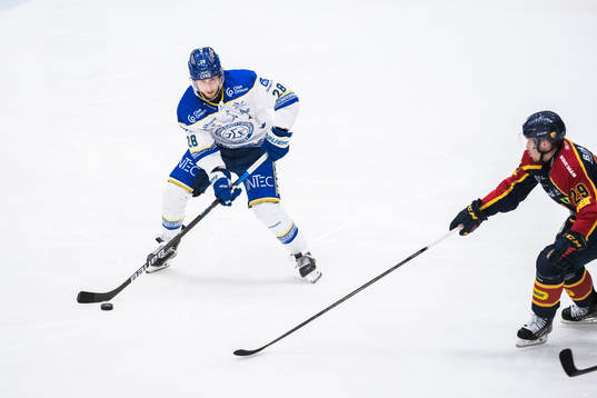 Leksands Justin Kloos och Djurgårdens Sebastian Strandberg