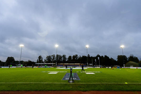 Interiör vy från Finnvedsvallen före fotbollsmatchen i