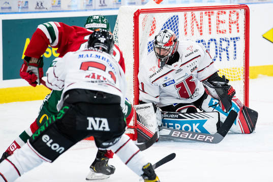 Örebros målvakt Jhonas Enroth