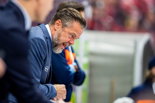 Växjös assisterande tränare Fredrik Hellgren