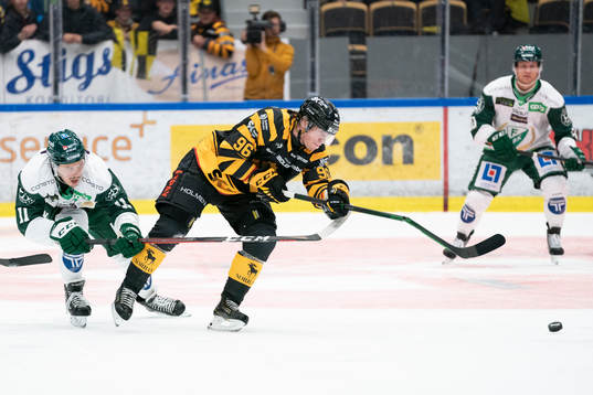 Färjestads Joakim Nygård och Skellefteås Rickard Hugg