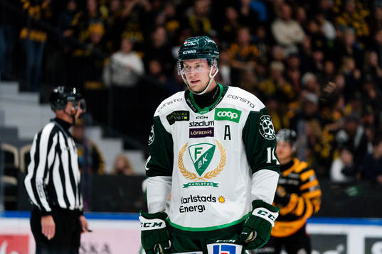 Färjestads Victor Ejdsell deppar