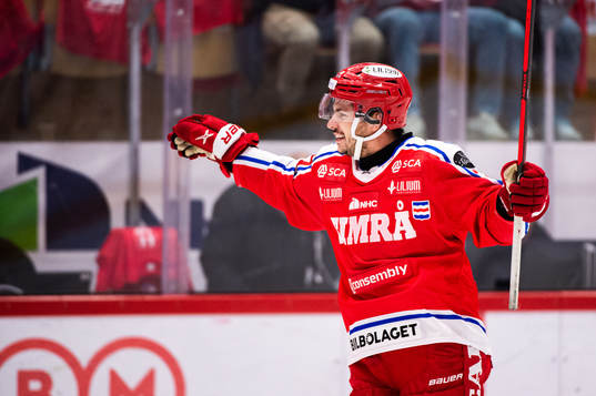 Timrås Ty Rattie jublar