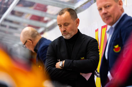 Luleås tränare Thomas Berglund deppar