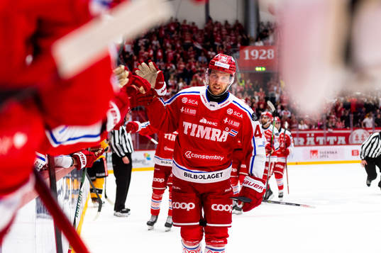Timrås Jacob Blomqvist jublar