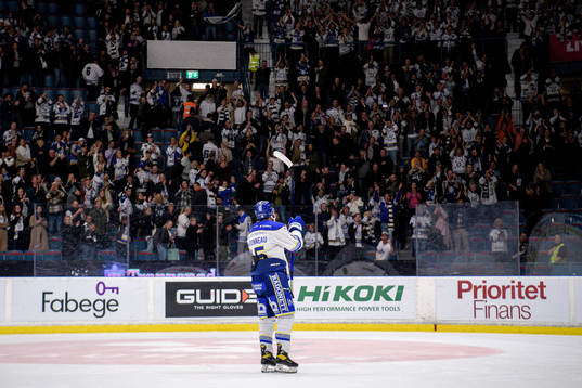 Leksands Max Veronneau jublar
