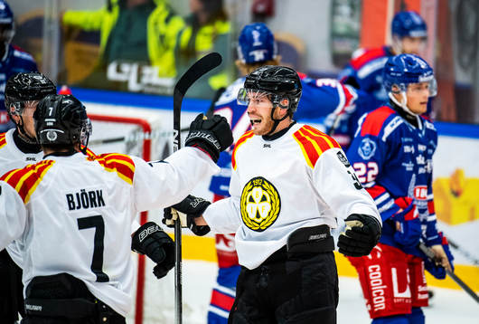 Brynäs Oscar Eklind jublar