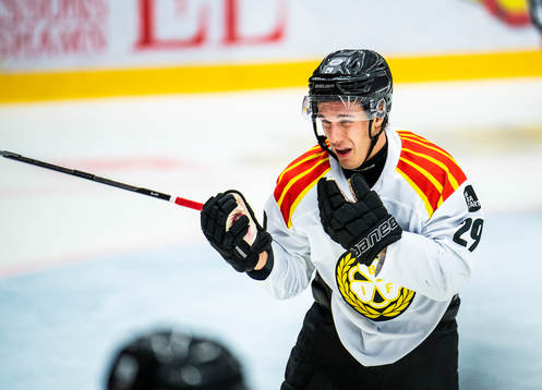 Brynäs Oscar Birgersson har ont