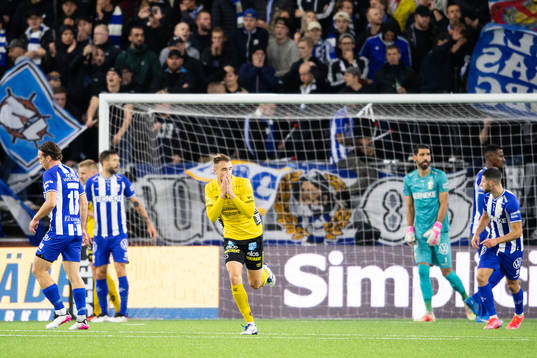 Elfsborgs Leo Väisänen deppar