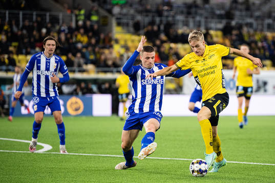 IFK Göteborgs Calle Johansson och Elfsborgs Jeppe Møldrup