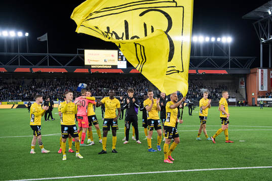 Elfsborgs spelare jublar