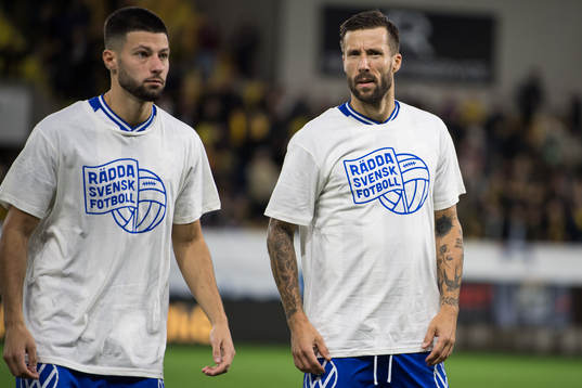 IFK Göteborgs Kevin Yakob och Mattias Bjärsmyr iklädda
