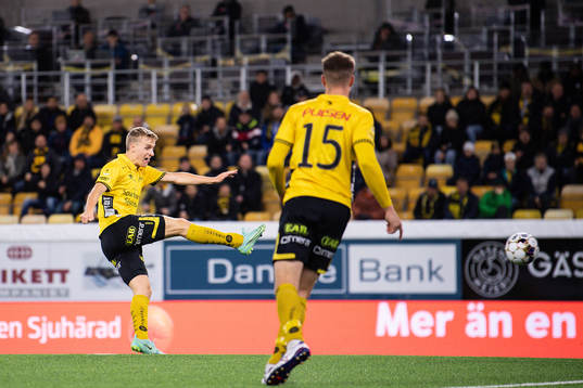Elfsborgs Jeppe Møldrup Okkels gör 1-0