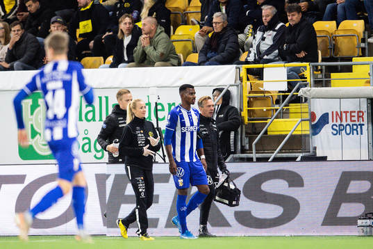 IFK Göteborgs Bernardo Vilar Estevao Jeronimo lämnar
