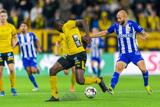 Elfsborgs Maudo Lamine Jarjué och IFK Göteborgs Robin