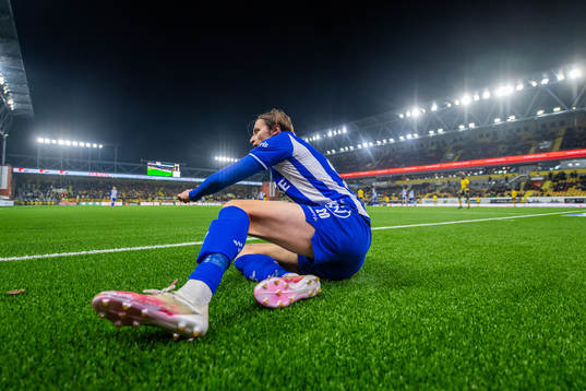 IFK Göteborgs Simon Thern deppar