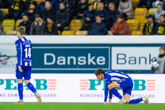 IFK Göteborgs Simon Thern deppar