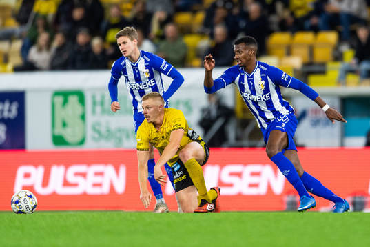 Elfsborgs Per Frick och IFK Göteborgs Bernardo Vilar