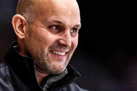 Vita Hästens tränare Tony Zabel