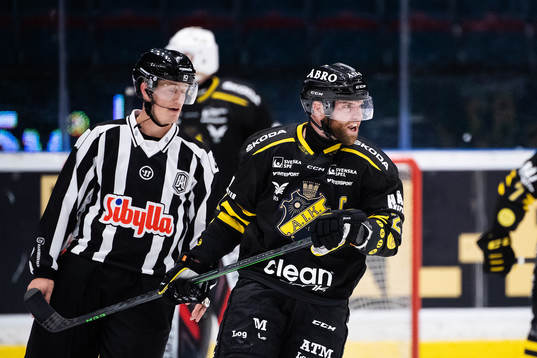 s Christian Sandberg reagerar mot ett domslut
