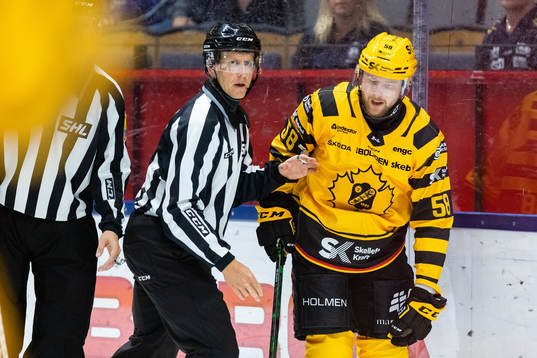 Skellefteås Oskar Nilsson deppar