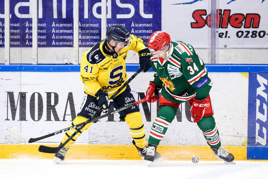 Södertäljes Colin Smith och Moras Bobby MacIntyre