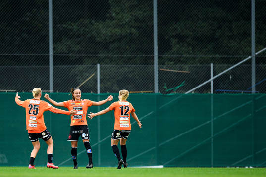 Kristianstads Alice Nilsson jublar