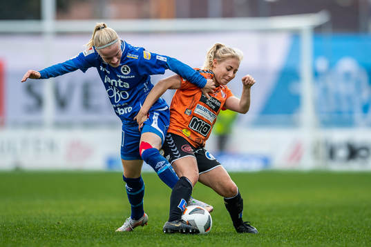 Örebros Anna Sandberg och Kristianstads Kajsa Törnkvist
