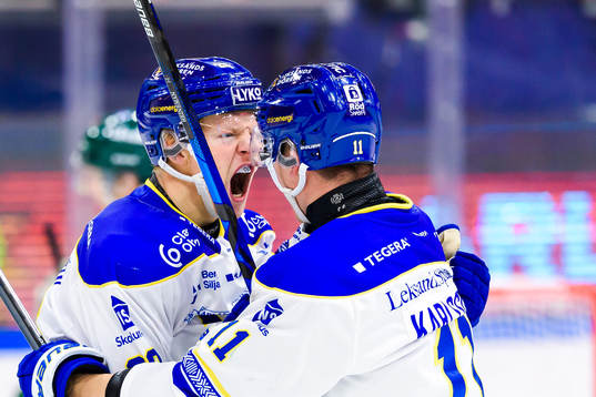 Leksands Emil Heineman jublar