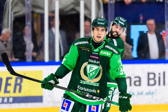 Färjestads Michael Lindqvist och Jesse Virtanen deppar