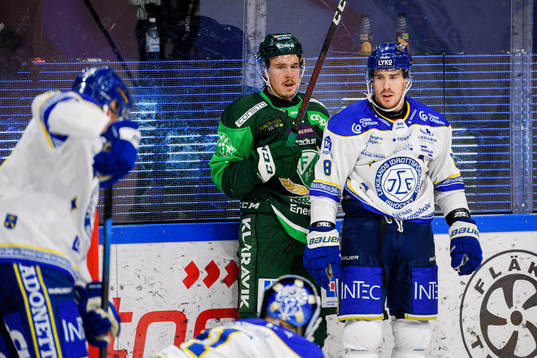 Färjestads Joakim Nygård och Leksands Matt Caito