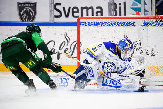 Färjestads Joakim Nygård gör 3-3 bakom Leksands målvakt