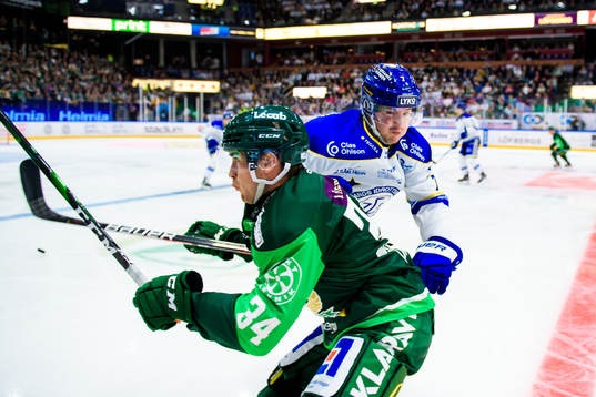 Färjestads Michael Lindqvist och Leksands Benjamin Thomas