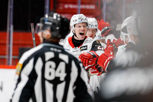 Malmö Redhawks Lars Bryggman jublar