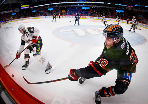 Malmö Redhawks Ponthus Westerholm och Örebros Miikka