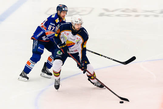 Växjös Robert Rosén och Djurgårdens Linus Videll